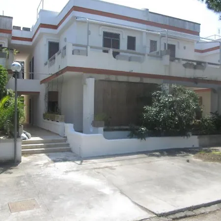 Villaggio Santa Rita *